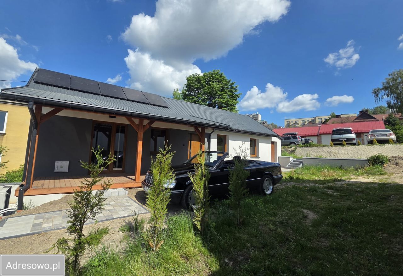 dom wolnostojący, 3 pokoje Starachowice, ul. Sportowa. Zdjęcie 8