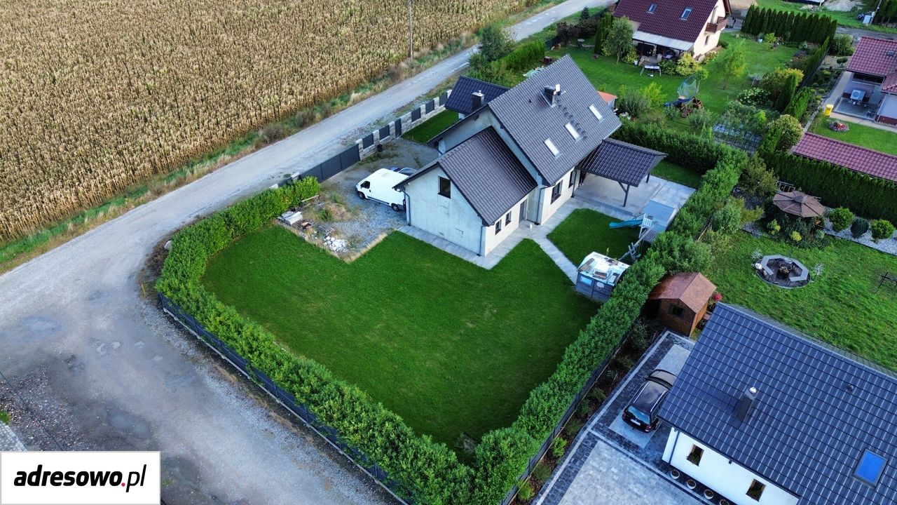 dom wolnostojący, 4 pokoje Godzikowice. Zdjęcie 7