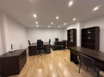 Biuro Świdnica Centrum, ul. Armii Krajowej. Zdjęcie 1