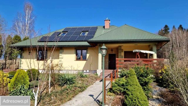 dom wolnostojący, 4 pokoje Zawóz. Zdjęcie 1