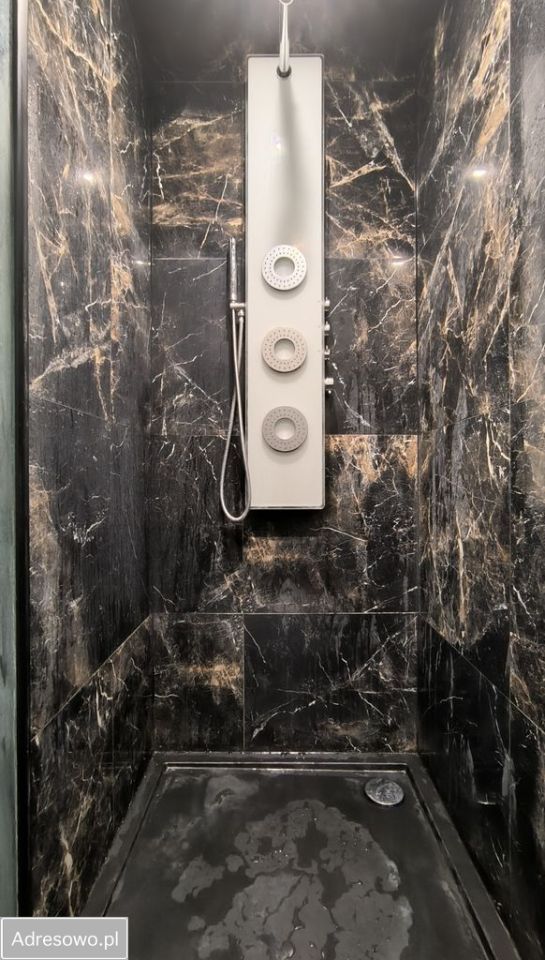 dom wolnostojący, 5 pokoi Jachranka. Zdjęcie 10