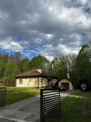 dom wolnostojący Handzlówka. Zdjęcie 1