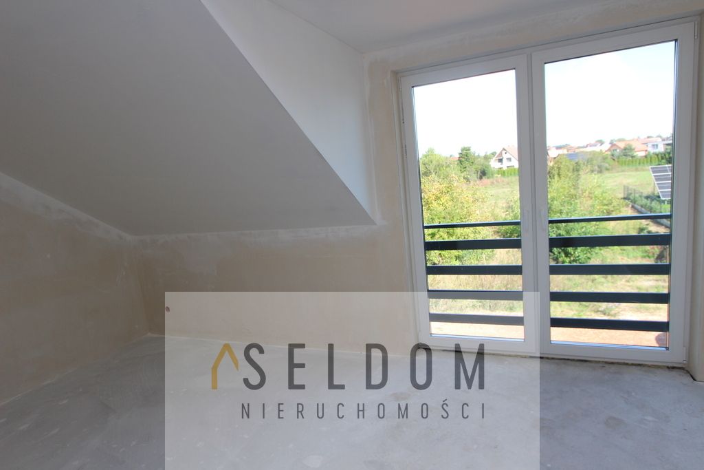 bliźniak, 4 pokoje Ślesin. Zdjęcie 18