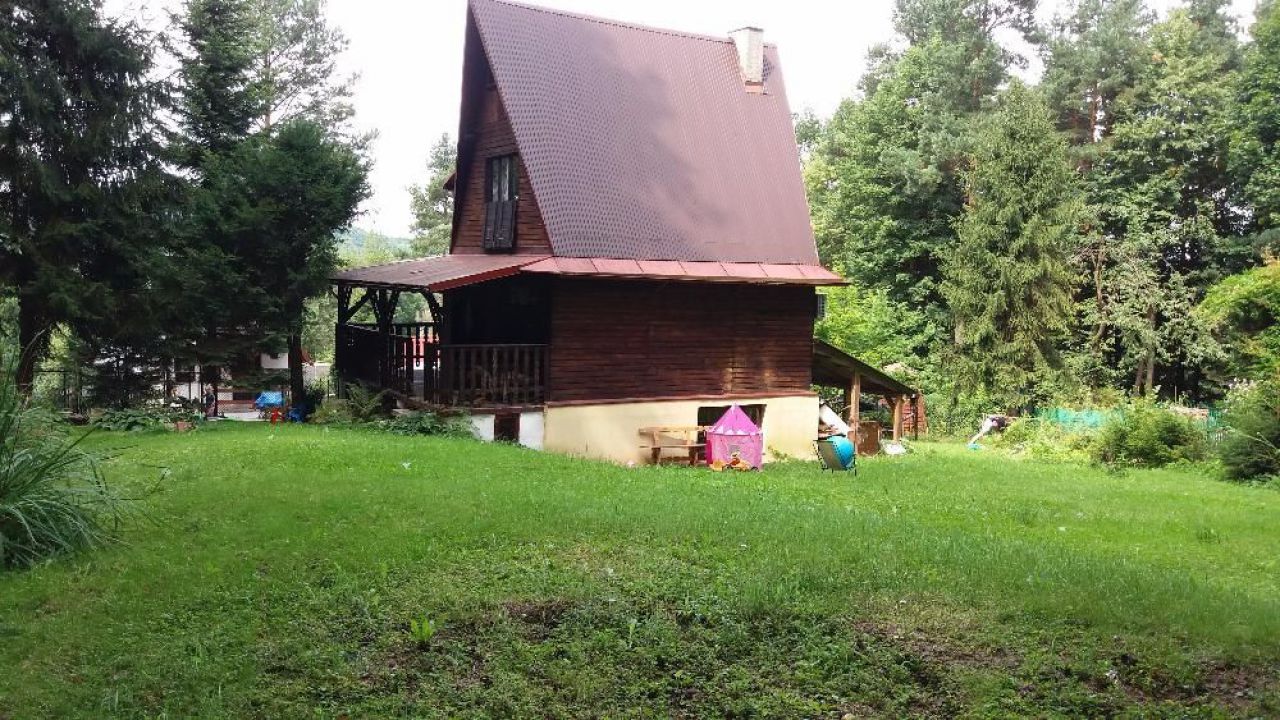 dom wolnostojący Jaroszowice, ul. Akacjowa