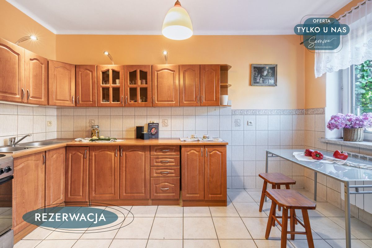 bliźniak, 4 pokoje Opiesin. Zdjęcie 8