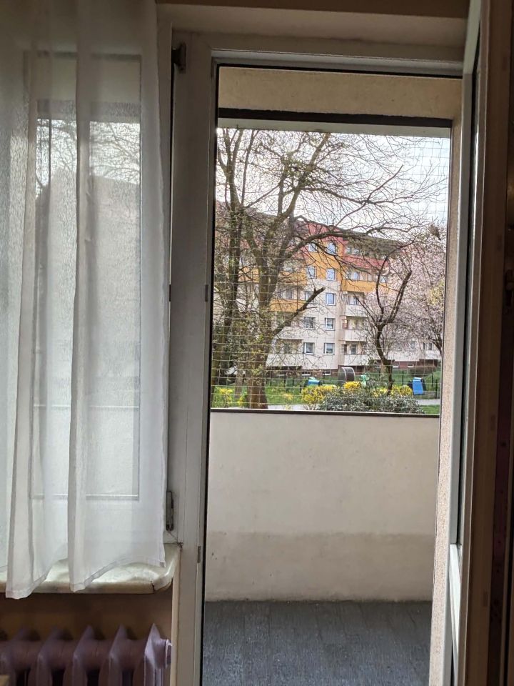 Mieszkanie 3-pokojowe Katowice os. Witosa, ul. Wincentego Witosa. Zdjęcie 2