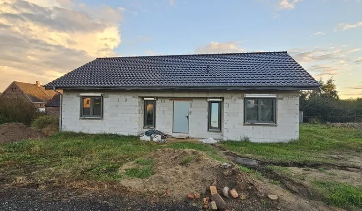 dom wolnostojący, 4 pokoje Kadłubia
