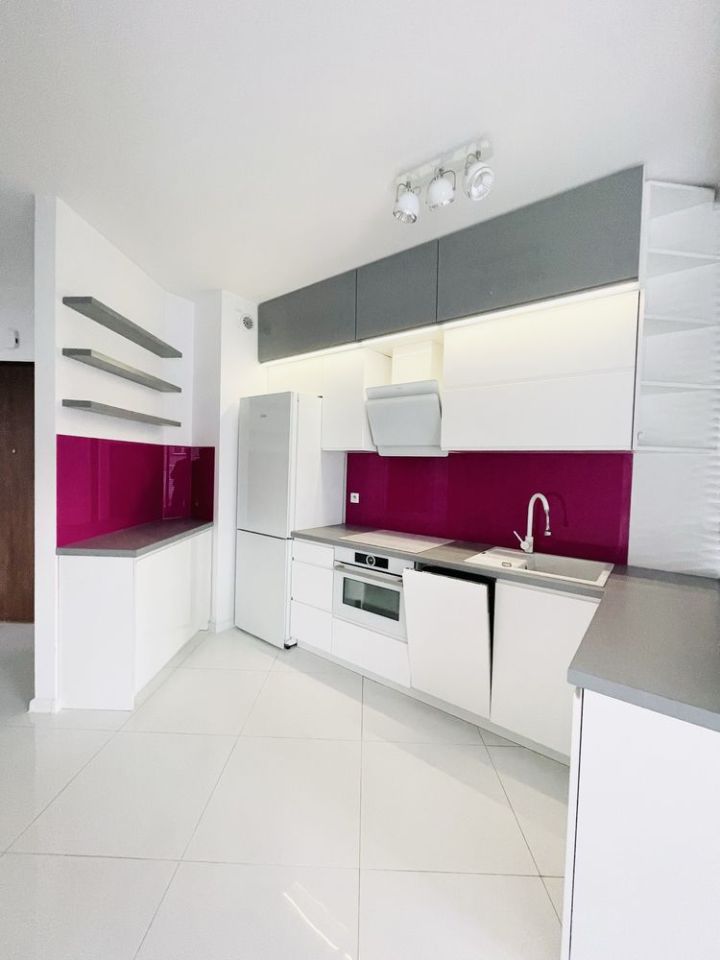 Mieszkanie 3-pokojowe Ząbki, ul. Szwoleżerów. Zdjęcie 4