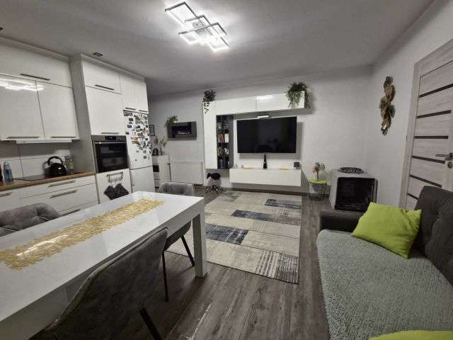 Mieszkanie 3-pokojowe Dębno, ul. Adama Mickiewicza. Zdjęcie 1