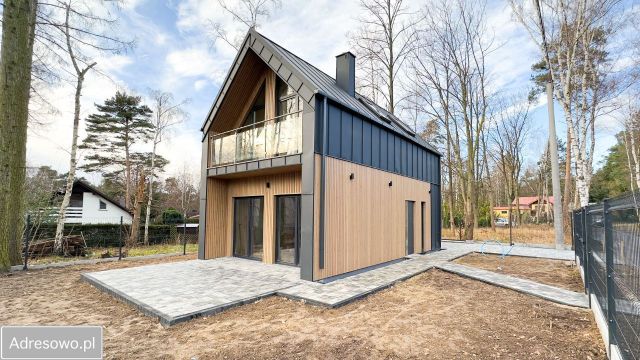 dom wolnostojący, 3 pokoje Nowy Dębiec, ul. Deptak. Zdjęcie 1