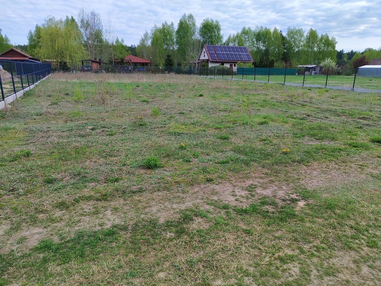 Działka budowlana Leonów