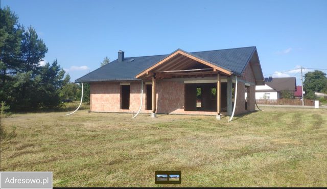 dom wolnostojący, 4 pokoje Momoty Górne. Zdjęcie 1