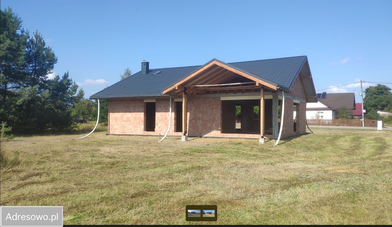 dom wolnostojący, 4 pokoje Momoty Górne. Zdjęcie 1