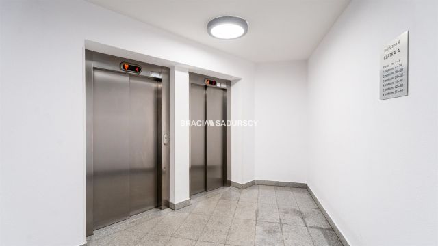 Mieszkanie 2-pokojowe Kraków Dąbie, ul. Bajeczna. Zdjęcie 25
