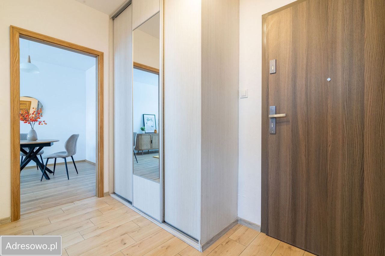 Mieszkanie 2-pokojowe Olsztyn Osiedle Generałów, ul. Jerzego Bukowskiego. Zdjęcie 2