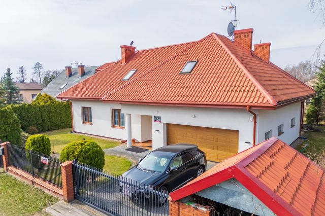 dom wolnostojący, 6 pokoi Borzęcin Mały, ul. Kosmowska. Zdjęcie 40