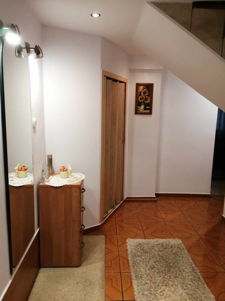 dom wolnostojący, 6 pokoi Sewerynów. Zdjęcie 10