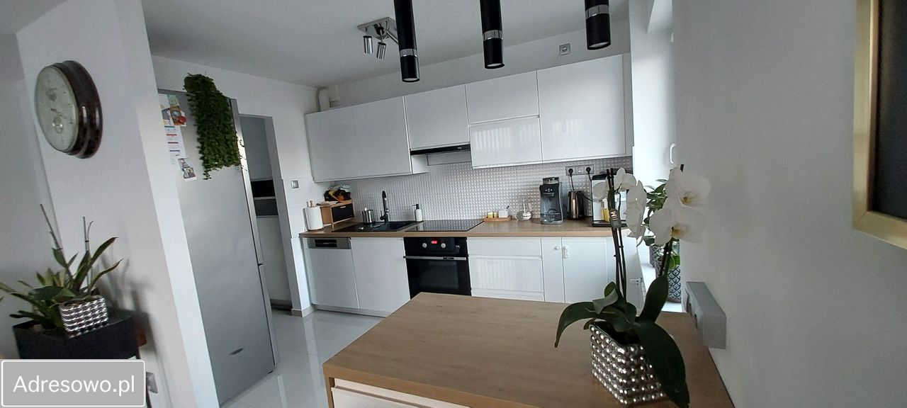 Mieszkanie 3-pokojowe Ozimek. Zdjęcie 8