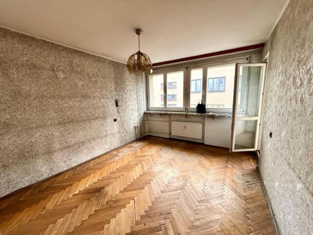 Mieszkanie 3-pokojowe Katowice Śródmieście, ul. Władysława Stanisława Reymonta. Zdjęcie 1