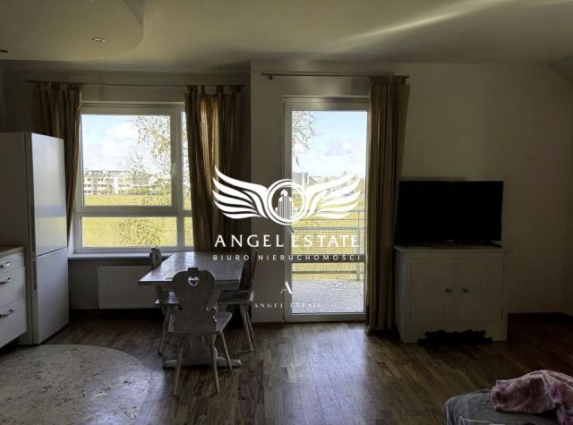 Mieszkanie 3-pokojowe Warzymice. Zdjęcie 3