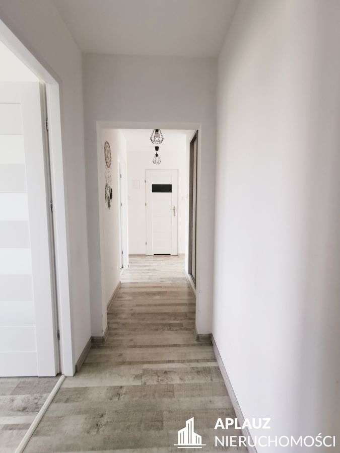 Mieszkanie 3-pokojowe Jelenia Góra Cieplice Śląskie-Zdrój, ul. Wita Stwosza. Zdjęcie 3