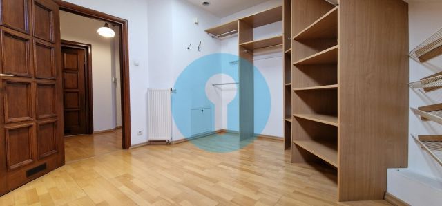dom wolnostojący, 7 pokoi Dąbrowa, ul. Barczańska. Zdjęcie 34