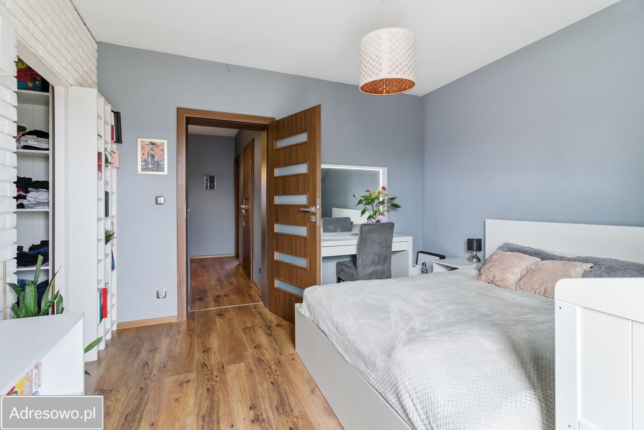 dom szeregowy, 4 pokoje Sułków. Zdjęcie 7