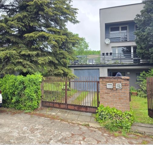 dom szeregowy, 6 pokoi Kielce Podkarczówka, Malachitowa. Zdjęcie 1