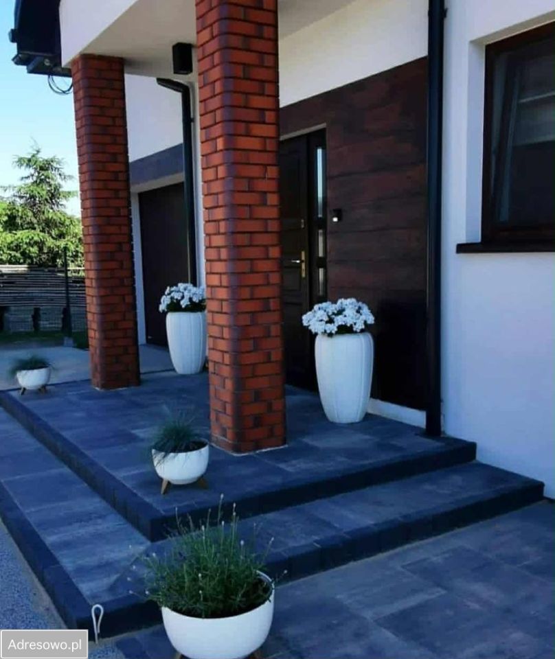 dom wolnostojący, 4 pokoje Płock. Zdjęcie 2