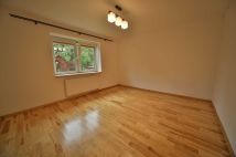 Mieszkanie 3-pokojowe Żołynia. Zdjęcie 1