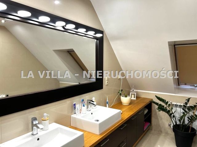 dom wolnostojący, 6 pokoi Duszniki. Zdjęcie 7