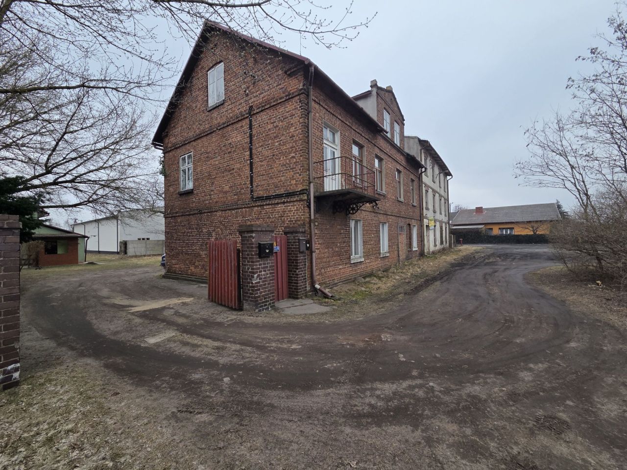 dom wolnostojący Straszków. Zdjęcie 1