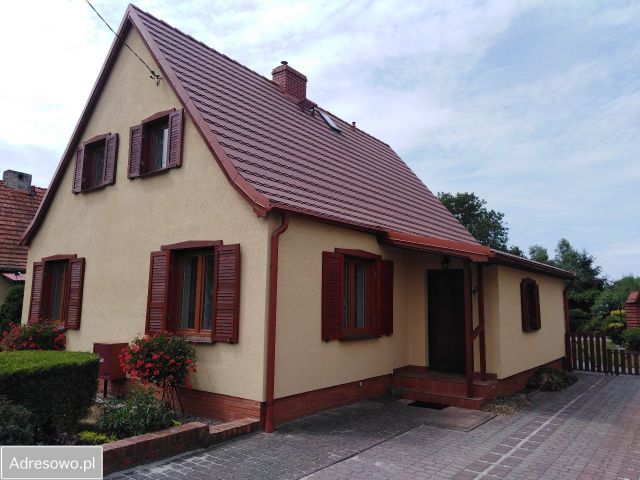 dom wolnostojący, 5 pokoi Dobroszyce. Zdjęcie 1