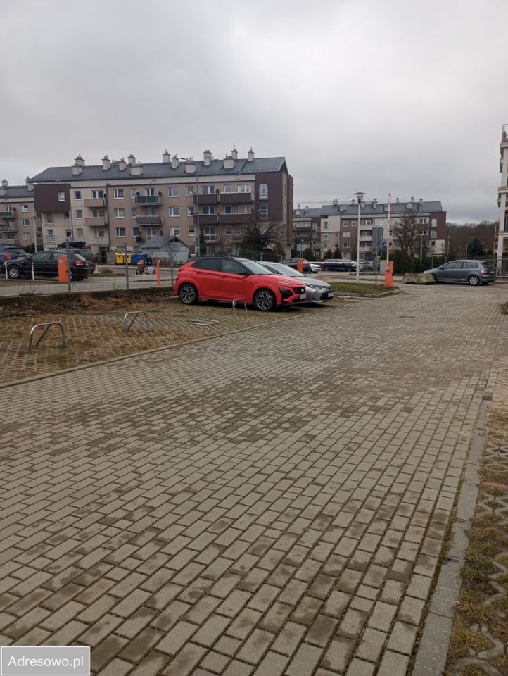 Garaż/miejsce parkingowe Gdańsk Łostowice, ul. Hokejowa. Zdjęcie 4