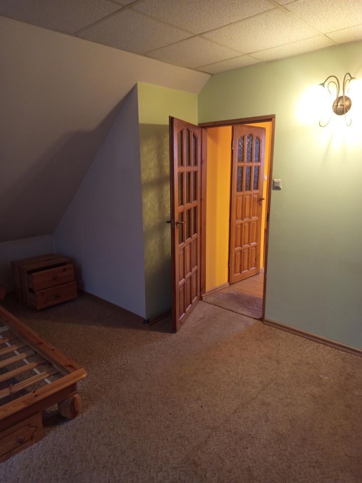 dom wolnostojący, 4 pokoje Płozy. Zdjęcie 19