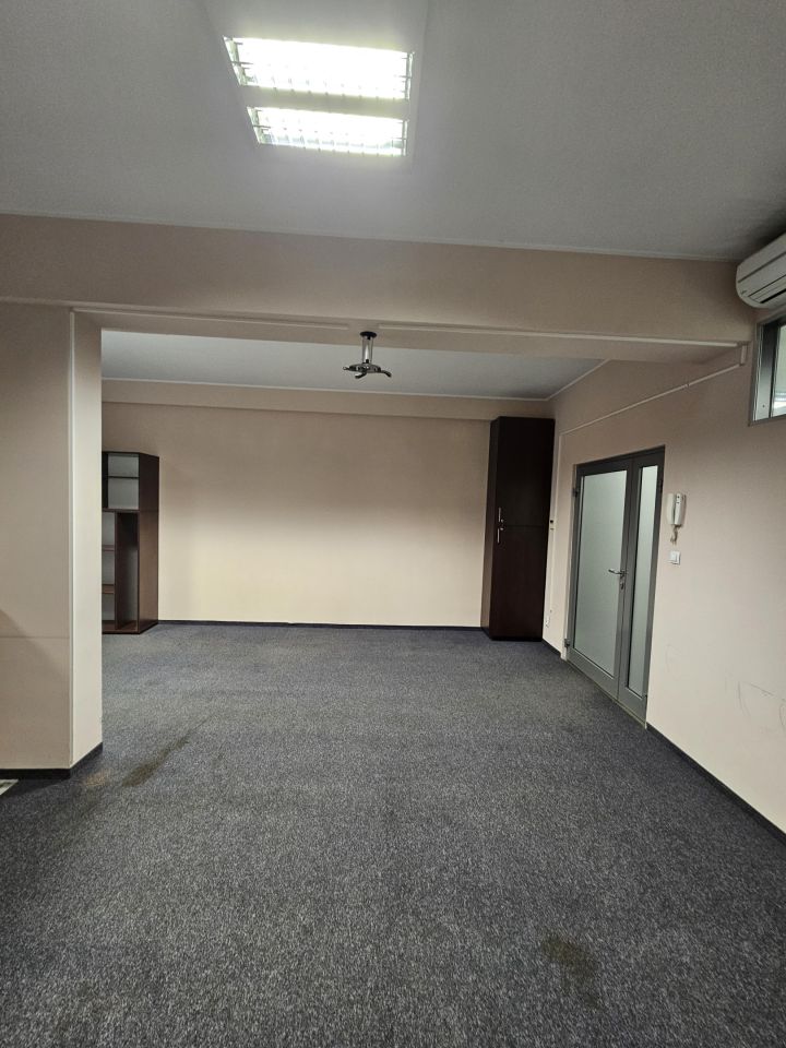 Biuro Wrocław Gaj, ul. Jerzego Kukuczki. Zdjęcie 2