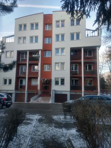 Mieszkanie 3-pokojowe Kraków Olsza, ul. Nadrzeczna. Zdjęcie 1