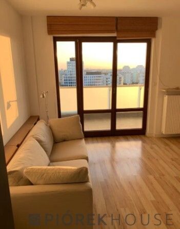 Mieszkanie 3-pokojowe Warszawa Wola, ul. Giełdowa. Zdjęcie 1