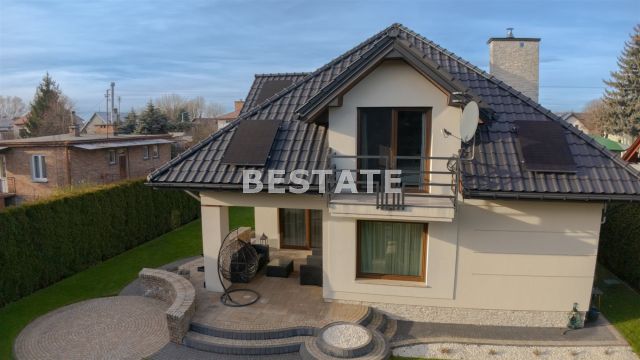 dom wolnostojący, 4 pokoje Brzeźnica. Zdjęcie 21