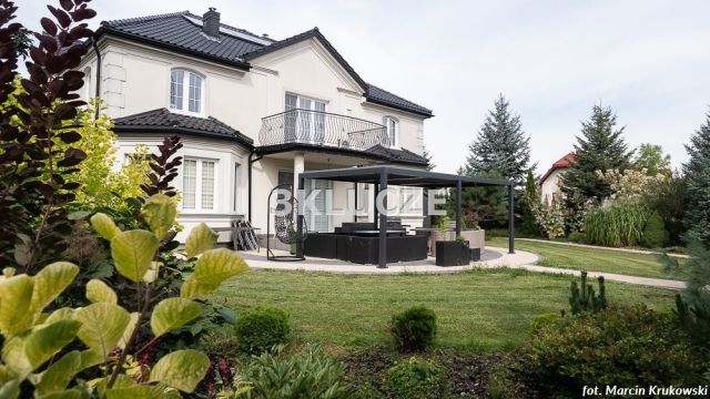 dom wolnostojący, 8 pokoi Jakubowice Konińskie. Zdjęcie 3