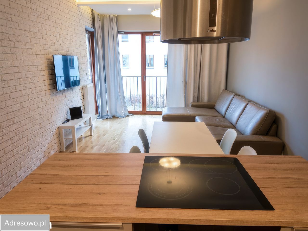 Mieszkanie 2-pokojowe Warszawa Wilanów, ul. Księdza Prymasa Augusta Hlonda. Zdjęcie 2