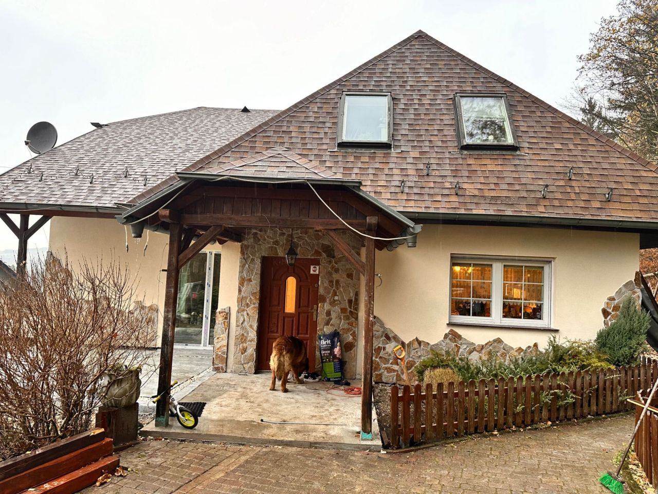 dom wolnostojący, 5 pokoi Czarnów