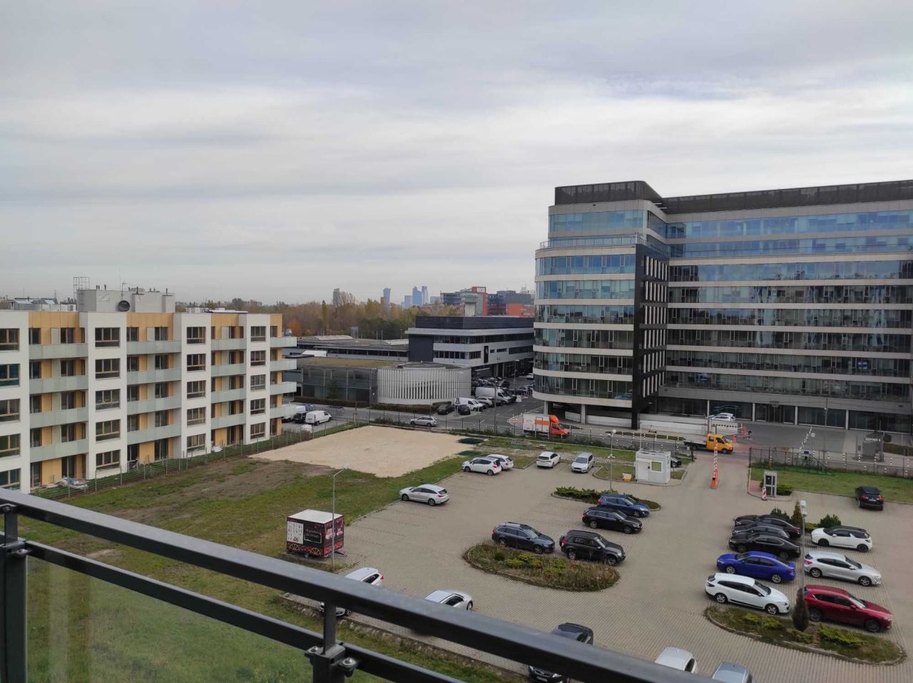 Mieszkanie 1-pokojowe Warszawa Włochy, ul. Wiktoryn. Zdjęcie 2