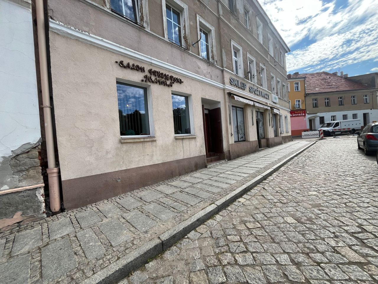 Lokal Jawor, pl. Wolności. Zdjęcie 2