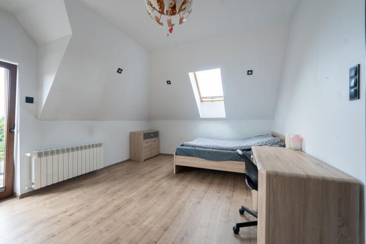 dom wolnostojący, 6 pokoi Wikielec. Zdjęcie 8