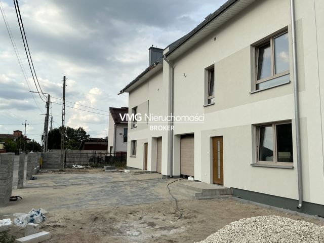 dom szeregowy, 3 pokoje Kobyłka, ul. Szeroka. Zdjęcie 4