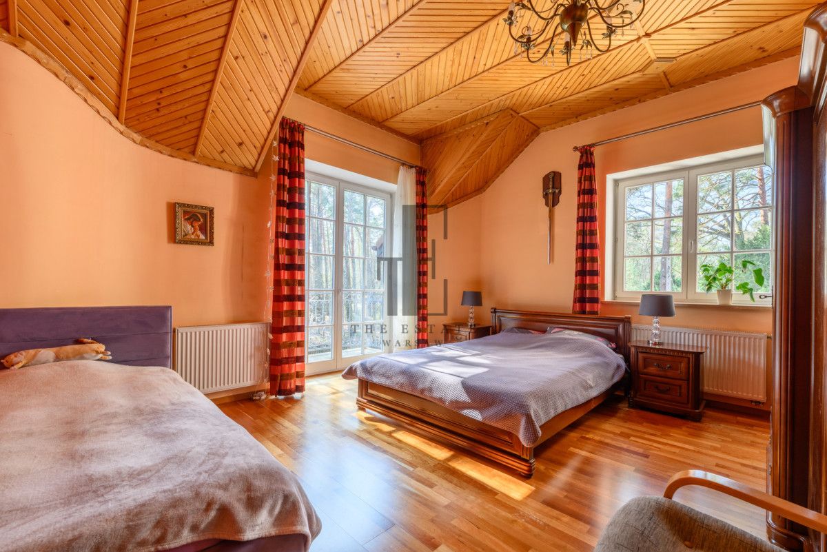 dom wolnostojący, 9 pokoi Podkowa Leśna. Zdjęcie 9