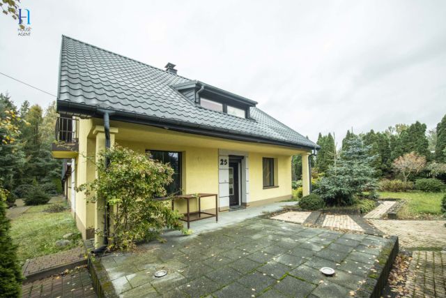 dom wolnostojący, 5 pokoi Wola Czarnyska. Zdjęcie 1