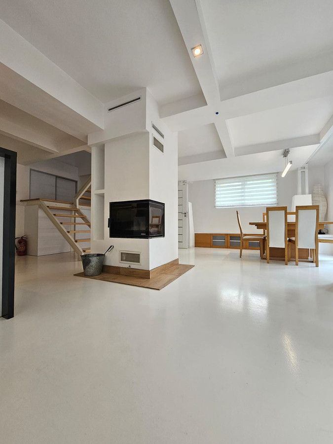 dom wolnostojący, 4 pokoje Meszna