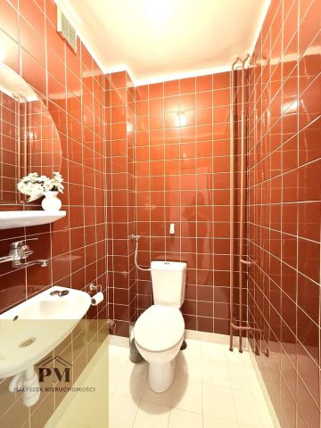 dom szeregowy, 8 pokoi Koszalin, ul. Śmiała. Zdjęcie 17